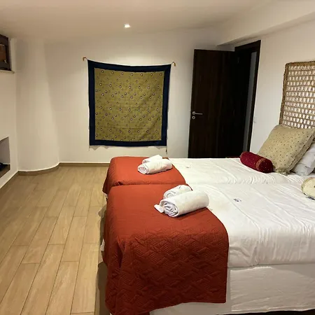 Casa Dos Lirios Albufeira