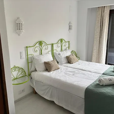 Casa Dos Lirios Nyaraló