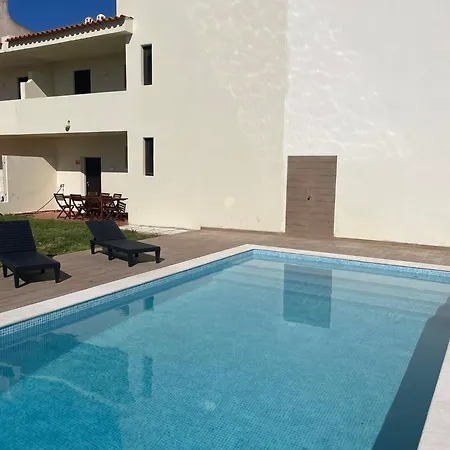 Casa Dos Lirios Vakantiehuis Albufeira
