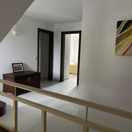 別荘 Casa Dos Lirios