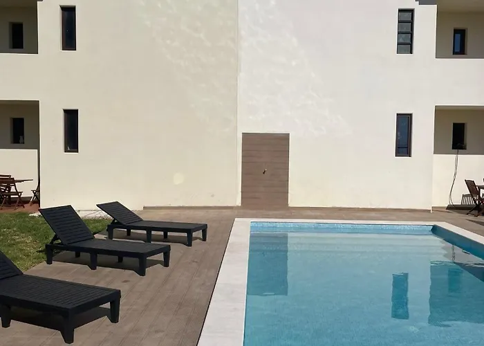 펜션 Casa Dos Lirios 알부페이라