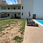 Casa Dos Lirios *