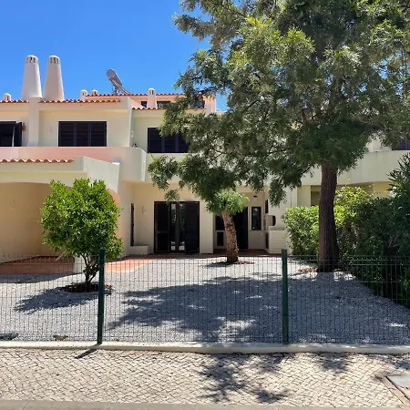 Hébergement de vacances Casa Dos Lirios Albufeira